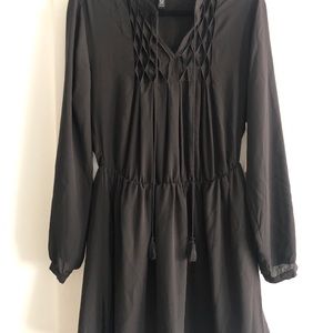Aqua L/S solid black peasant dress